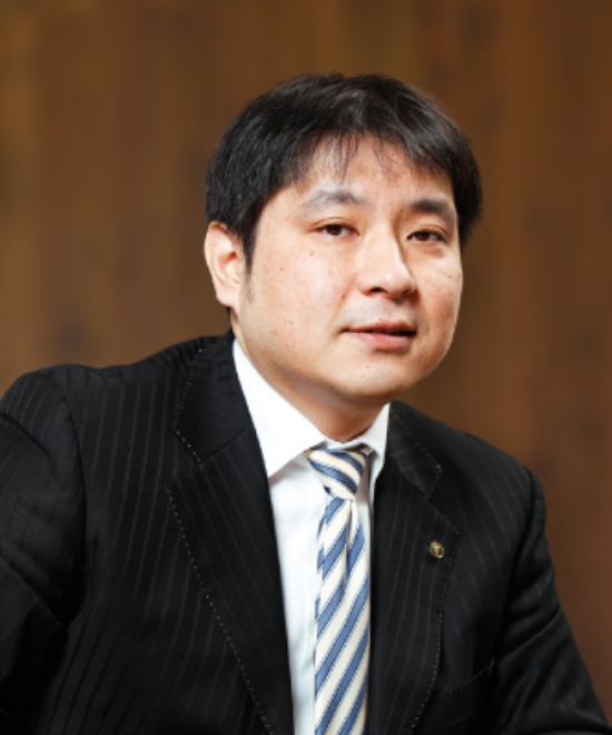 ゆたか証券の伊藤代表の顔写真